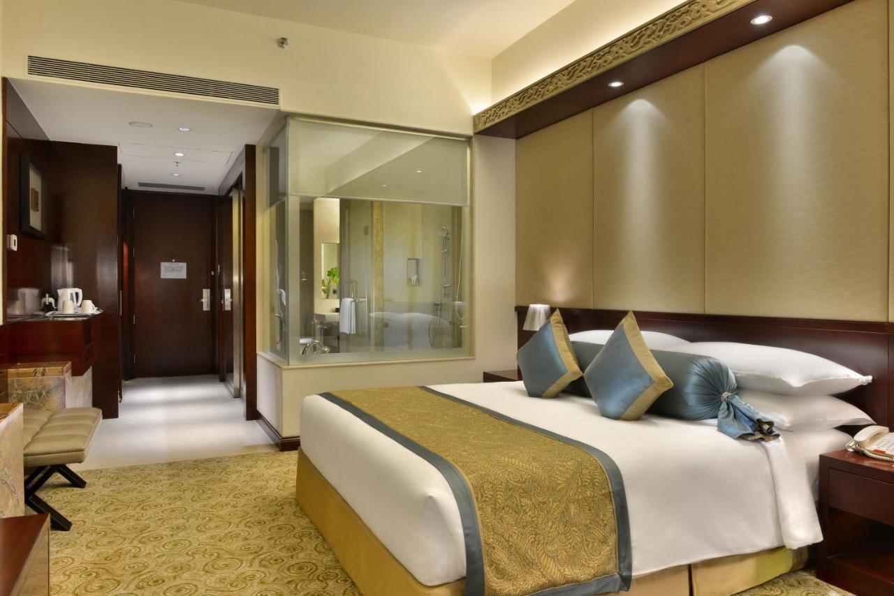 Crowne Plaza Ahmedabad City Centre By Ihg Luaran gambar