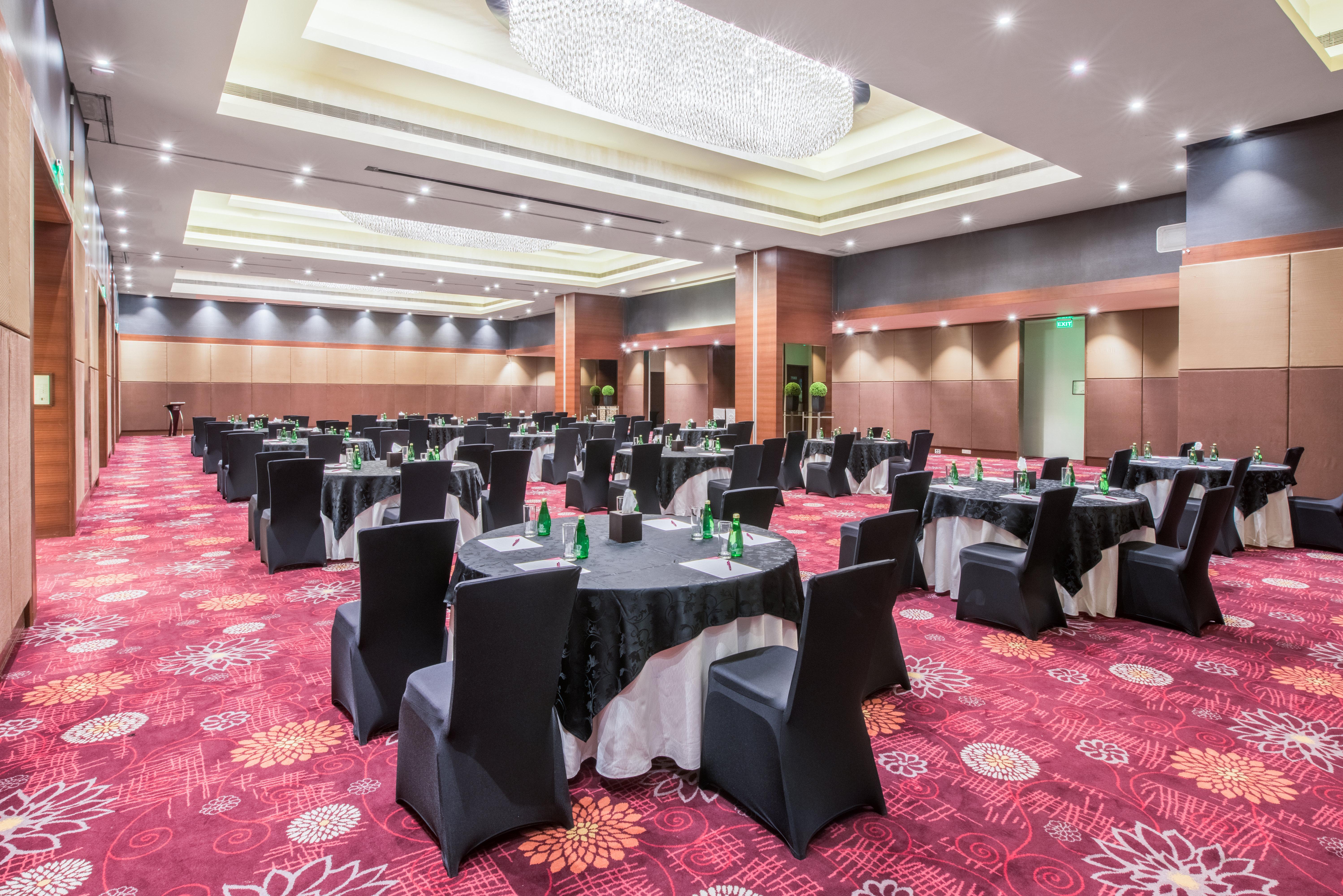 Crowne Plaza Ahmedabad City Centre By Ihg Luaran gambar