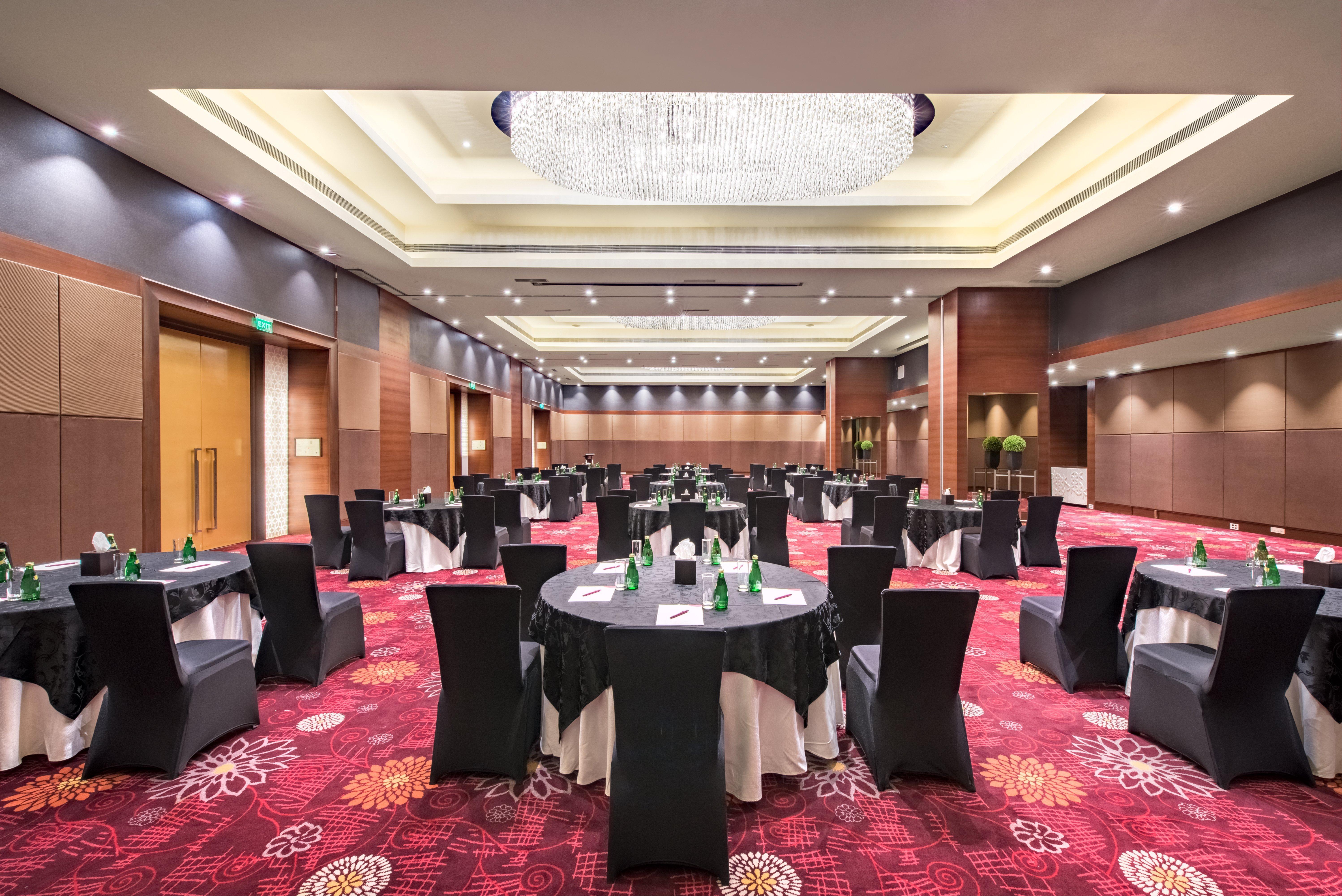 Crowne Plaza Ahmedabad City Centre By Ihg Luaran gambar